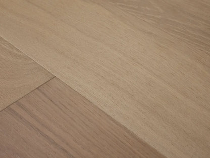 Avalon - Euro Oak Elyan