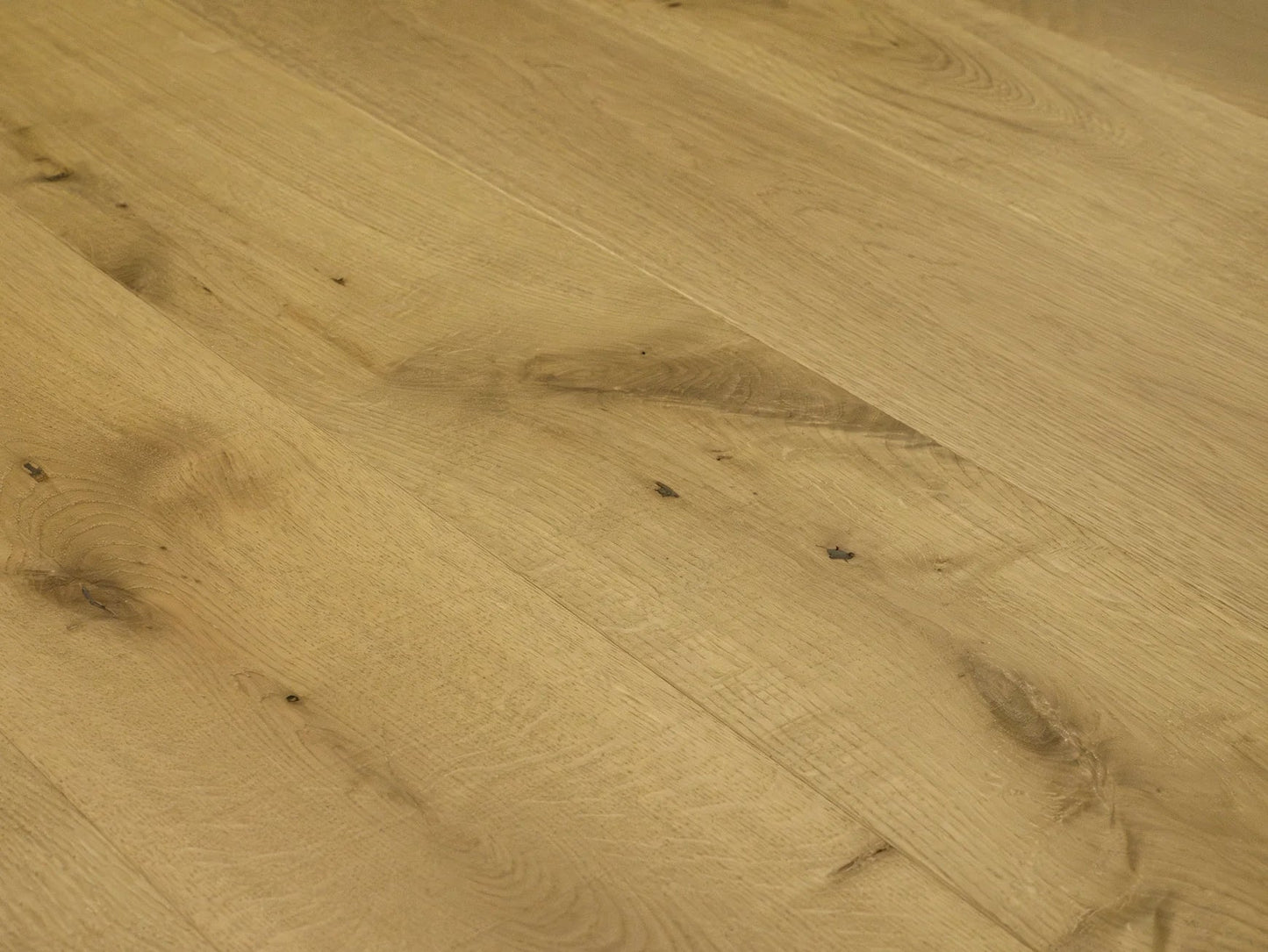 Mill Creek - Euro Oak Hatch
